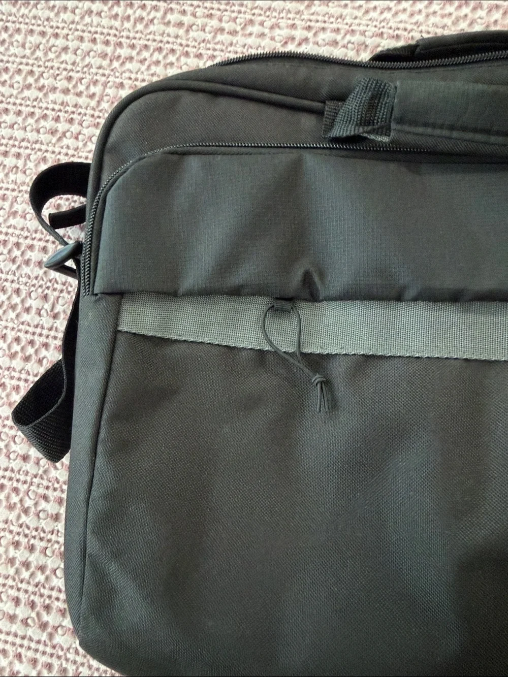 Black Laptop Briefcase with Shoulder Strap - CASE LOGIC
